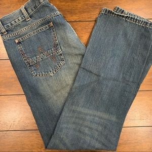 Wrangler slim straight jeans